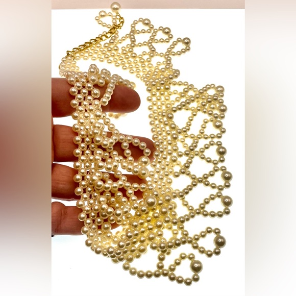 Beautiful Beaded Peter Pan Collar Necklace Choker Cream Faux Pearls - Picture 4 of 5